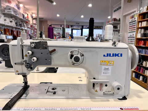 Juki 2810 walking foot sewing machine