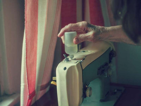 How to Oil a Sewing Machine